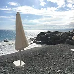 Casetta Del Marinaio B&B 카모글리